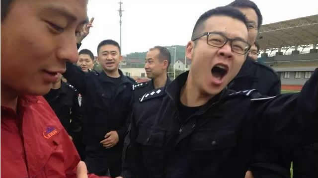չѵ