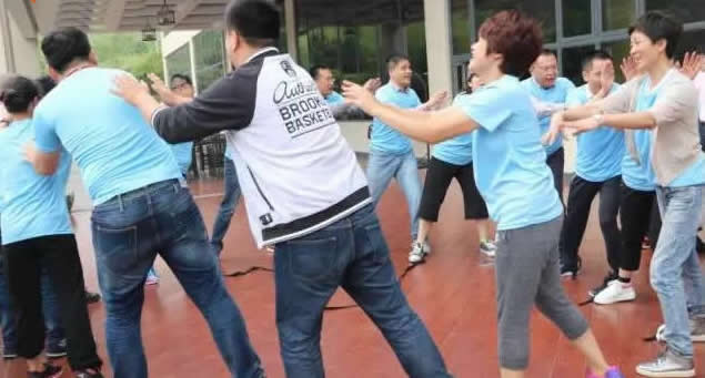 չѵ