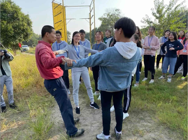 쵼ѵ